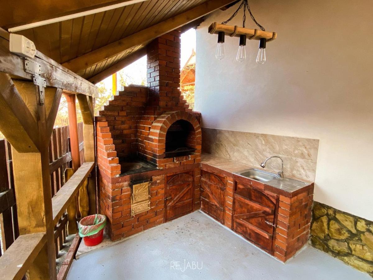 Cabana Rejabu Taut Esterno foto
